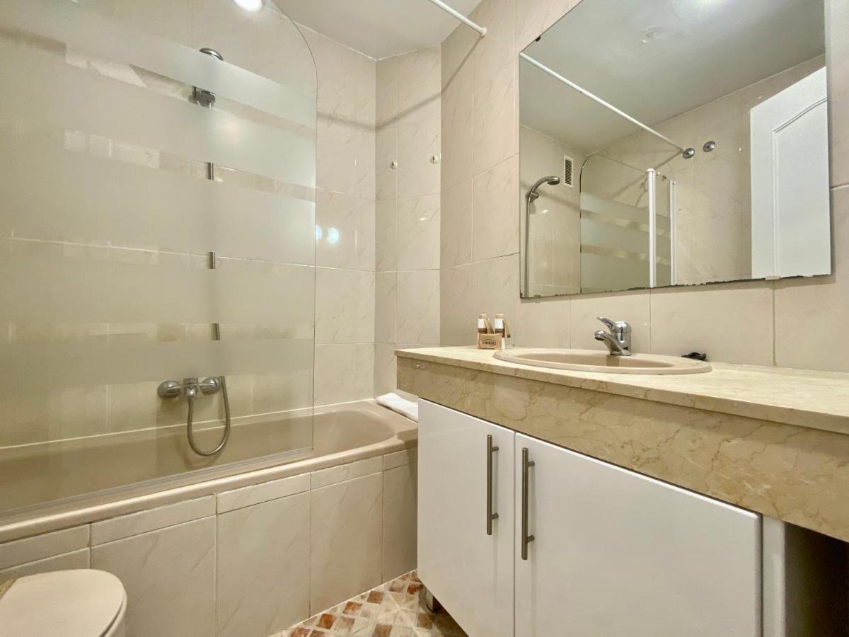 Charming Cozy Malasana Madrid Luaran gambar